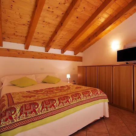 Celeste Aparthotel