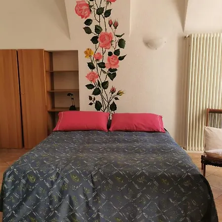 Ξενοδοχείο με διαμερίσματα Celeste View