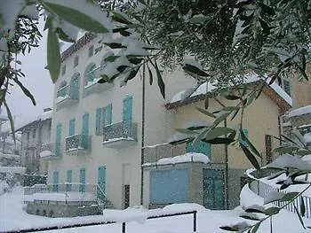 Ξενοδοχείο με διαμερίσματα Celeste View 4*