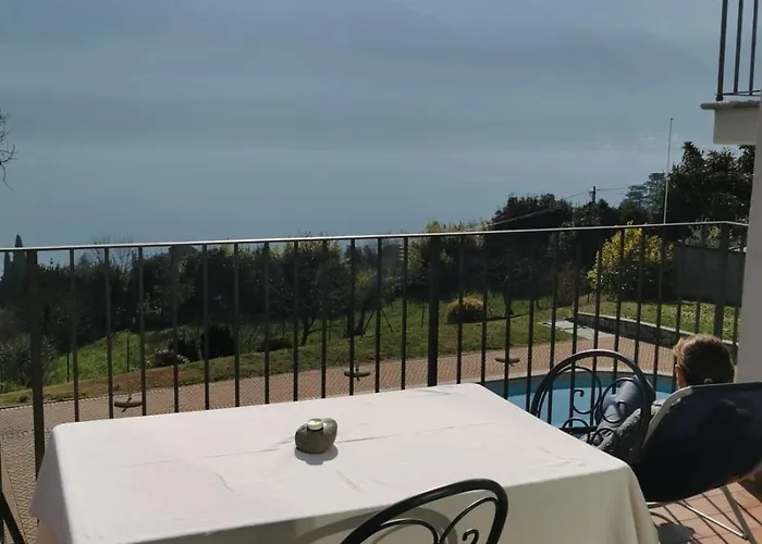 Celeste View Apartahotel