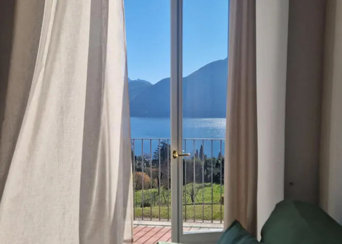 Celeste View Apartahotel Mezzegra