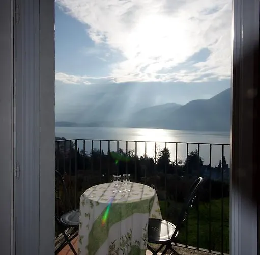 Celeste View Apartahotel Mezzegra