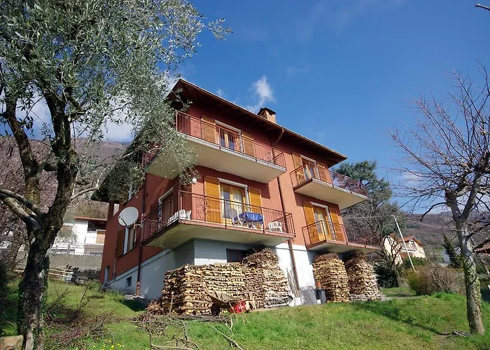 Celeste View Apartahotel Mezzegra